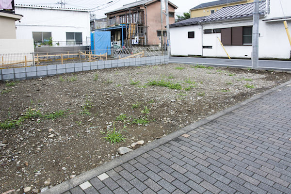 日本経済の足を引っ張る「所有者不明の土地」2つの問題点 | ZUU online