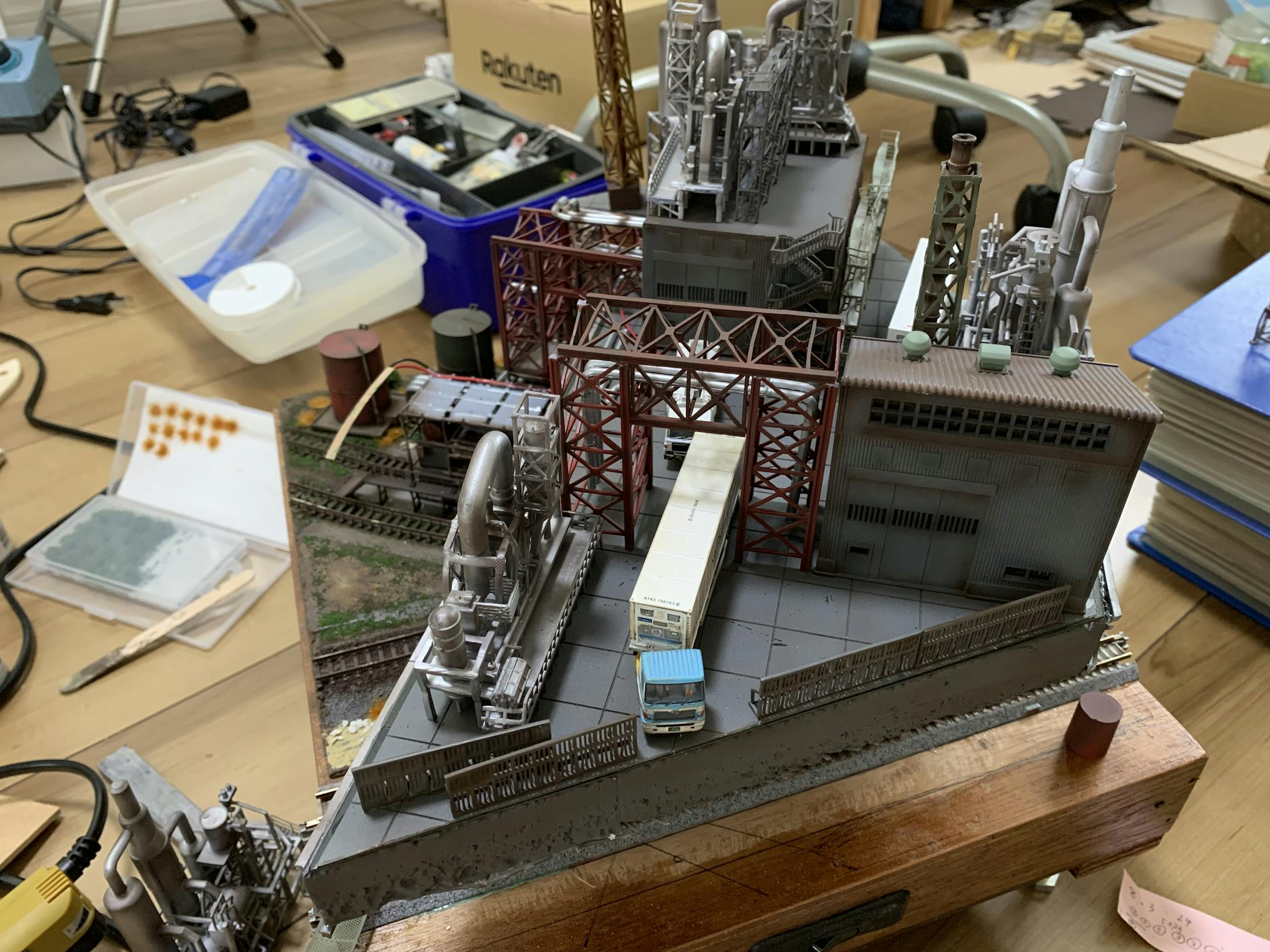 検討の結果、この形の方がイメージに近く、収まりがいいので、コレに決まりました。 検討の結果、この形の方がイメージに近く、収まりがいいので、コレに決まりました。