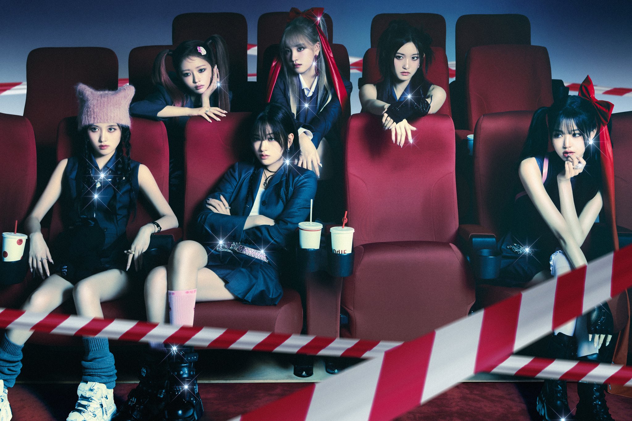 「みんな全部“私”だよ」──K-POPグループ・IVEが世間に放つ、大胆で痛烈なメッセージ。話題沸騰の新作『I'VE MINE』から紐解く - QJWeb クイック・ジャパン ウェブ