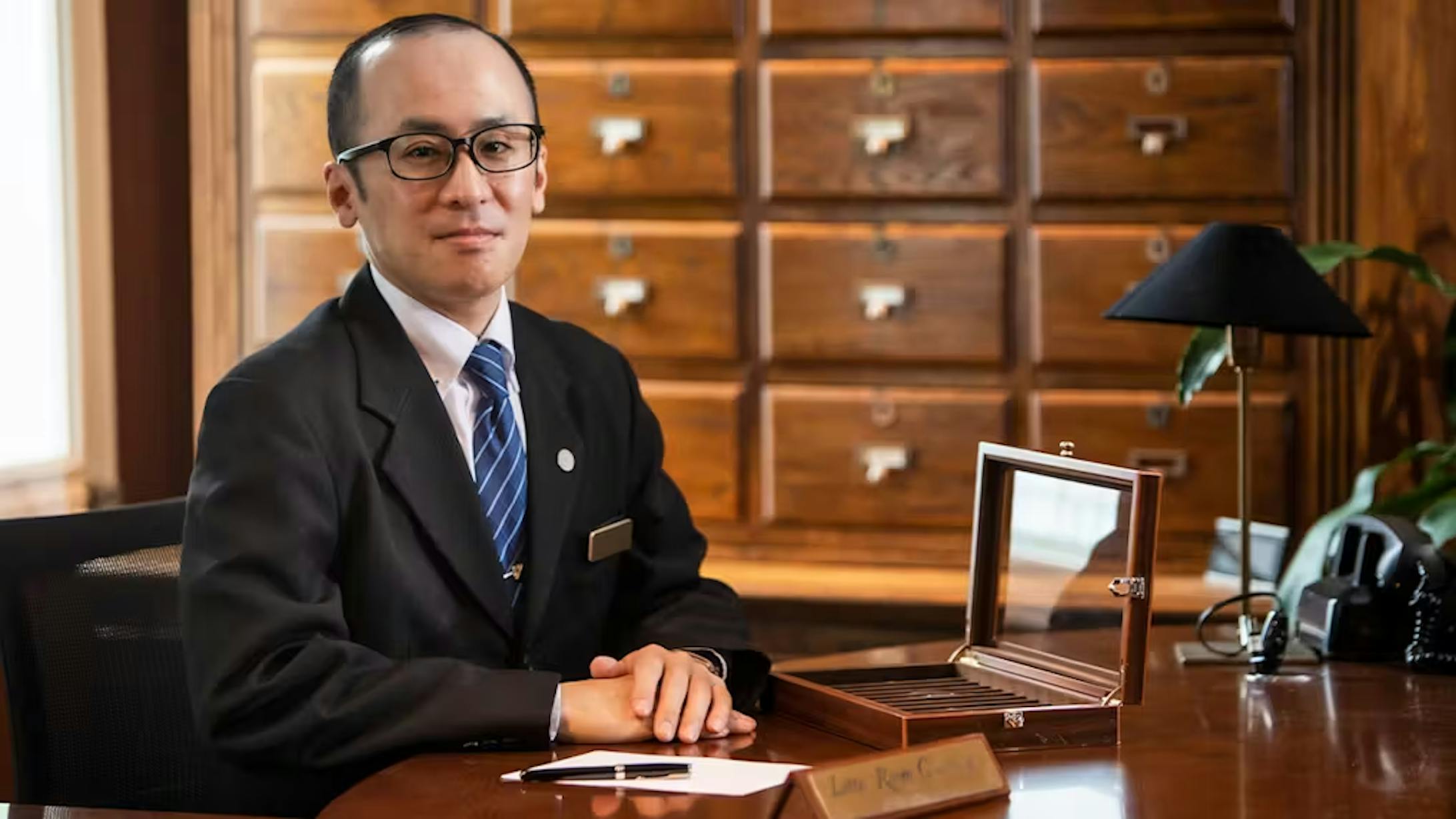 一休コンシェルジュ【インタビュー】宮崎・シーガイア「レタールームコンシェルジュ」に聞く、旅行の思い出を残す「旅手紙」の魅力とは-1