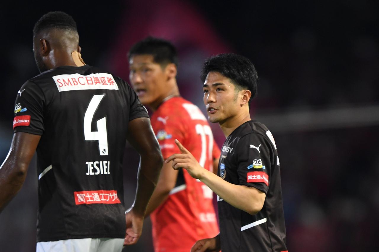 【川崎F】ボールと痛みが大島僚太の友だち。｢思いっきりサッカーがしたい｣10番の復帰が逆転Vへの道しるべ - サッカーマガジンWEB