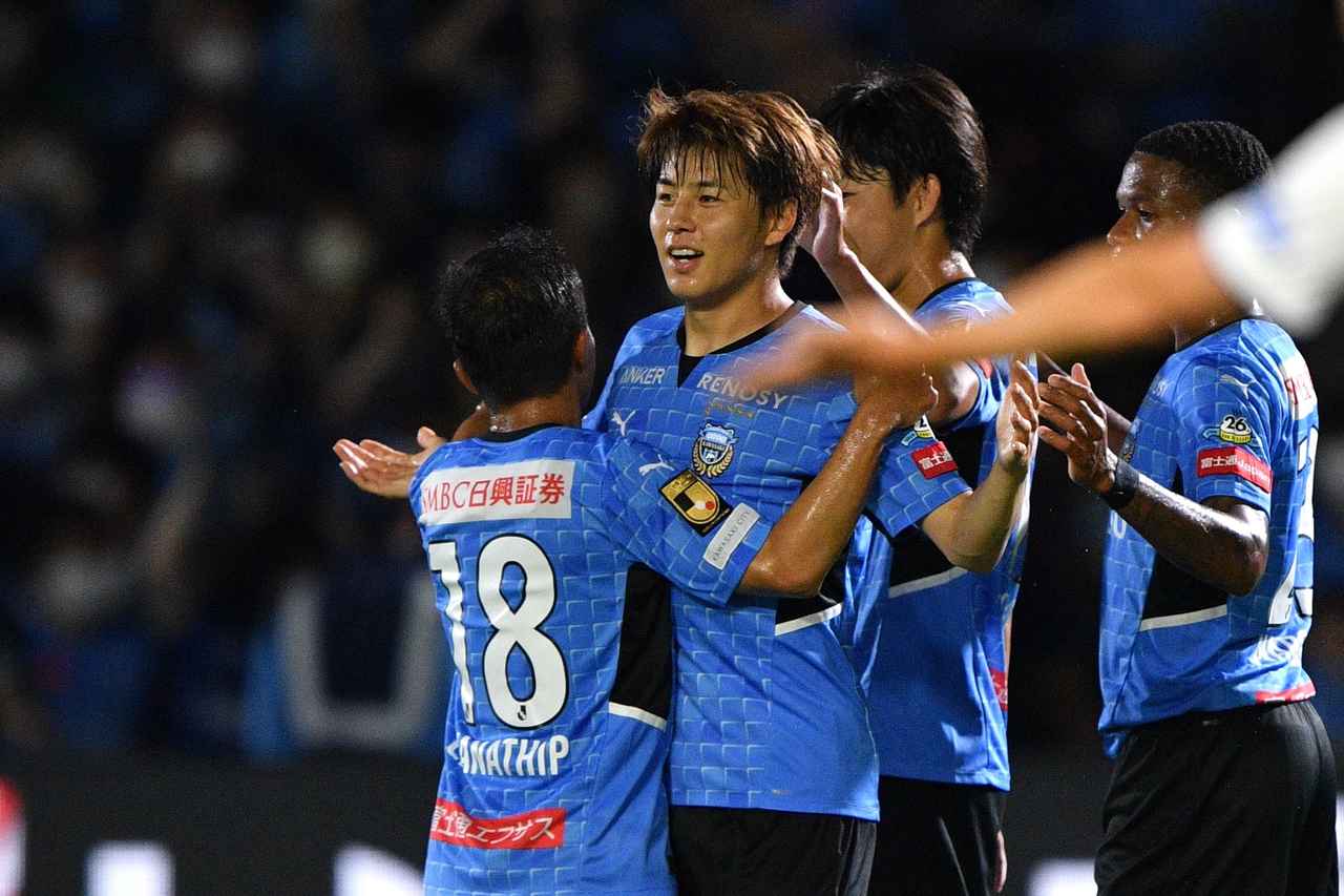 【川崎F】脇坂泰斗が「迷わず、中」で上昇気流へ。日本代表でも「14」で「そこで何ができるかが大事」 - サッカーマガジンWEB