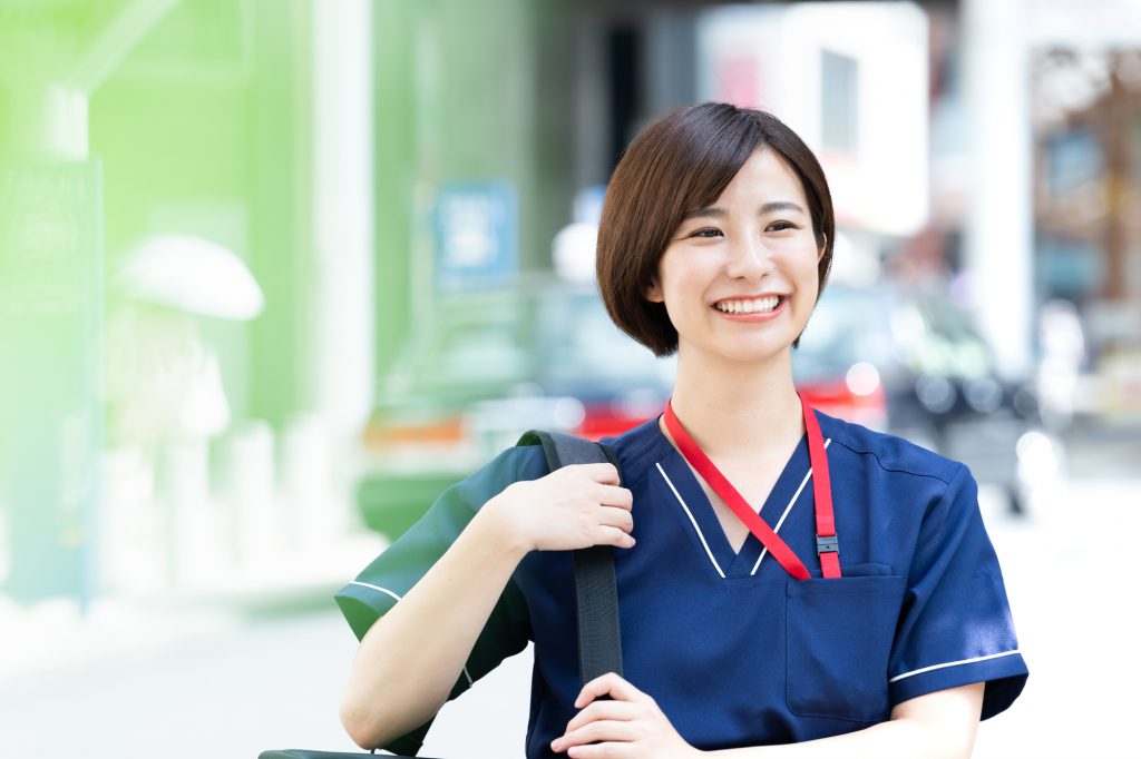 訪問看護を利用するまでの流れとは？保険ごとに異なる流れを解説します