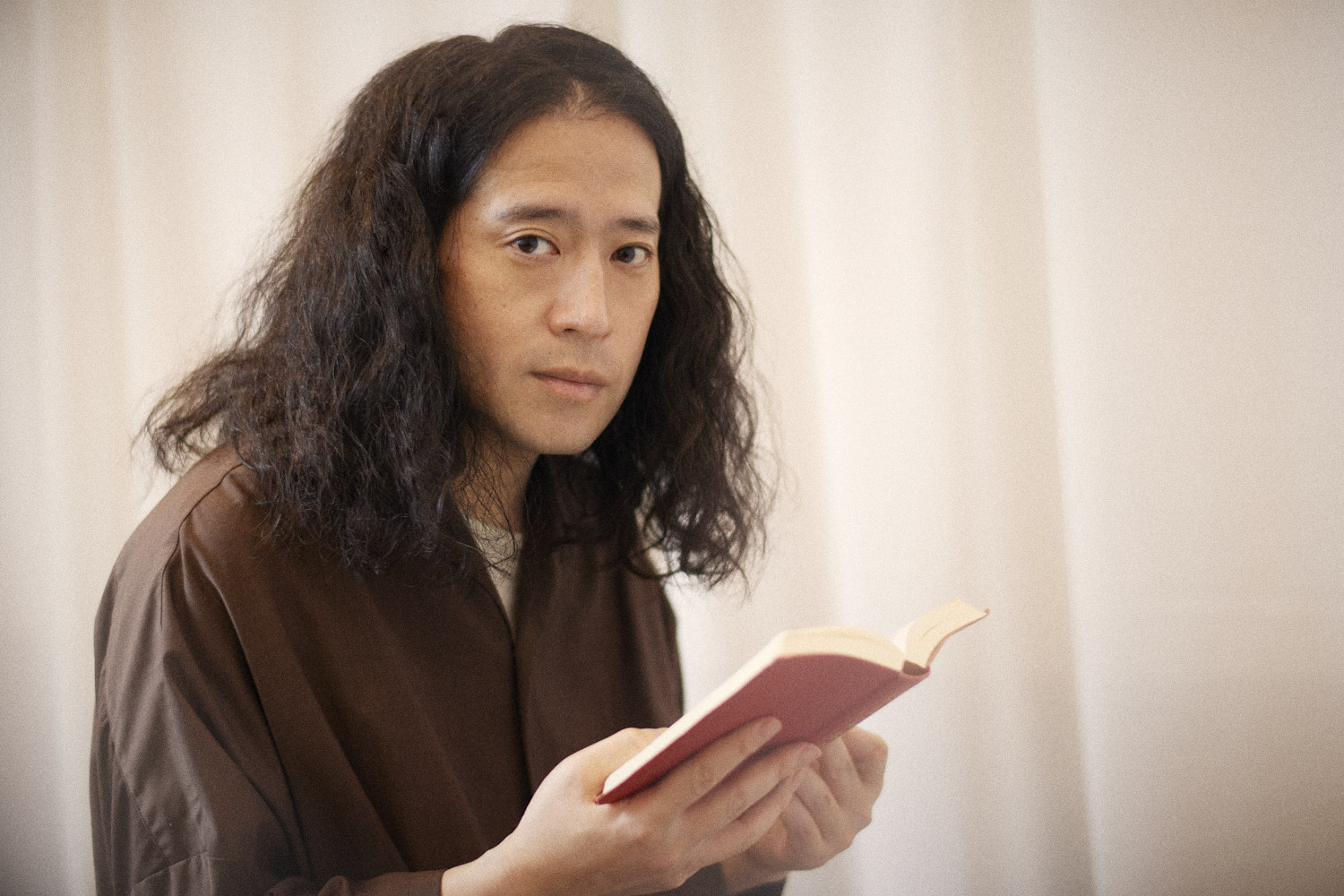 又吉直樹が「18歳の頃にSNSがなくて良かった」と言った理由