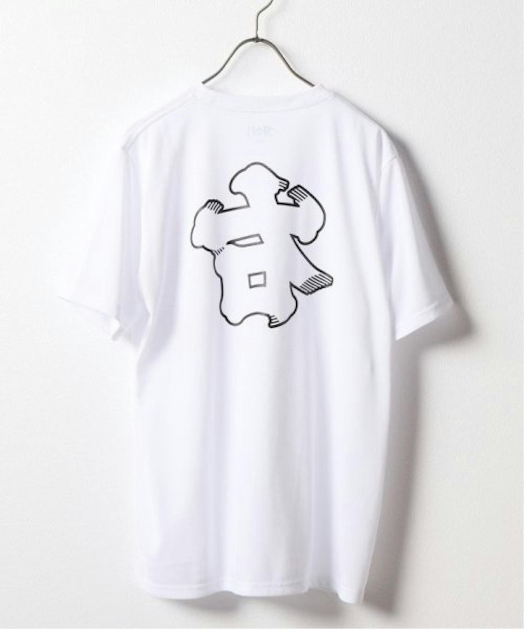 【デザイン】アウトドアブランド「Яeft」Tシャツ-1