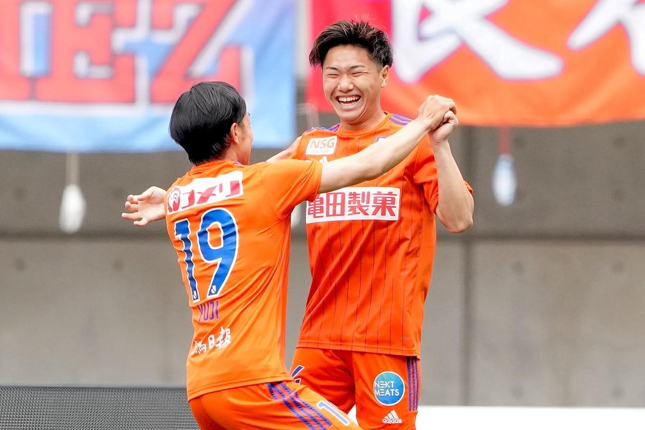 アルビレックス新潟、日本代表