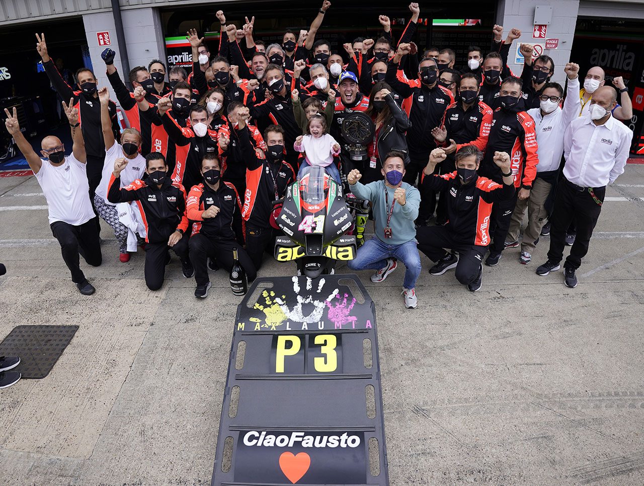 MotoGPコラム／MotoGPイギリスGP：アプリリアに最高峰クラス21年ぶりの表彰台をもたらしたA.エスパルガロと、その進化