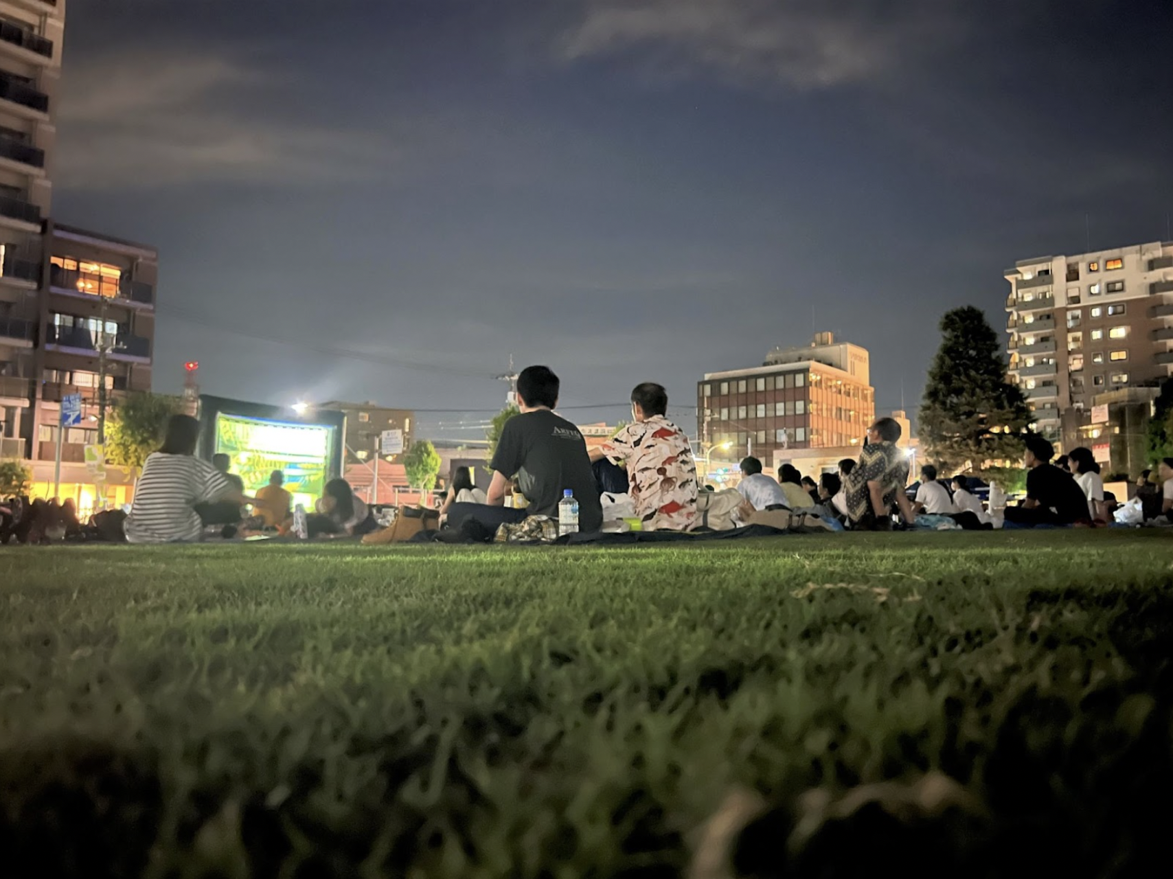ろん、映画