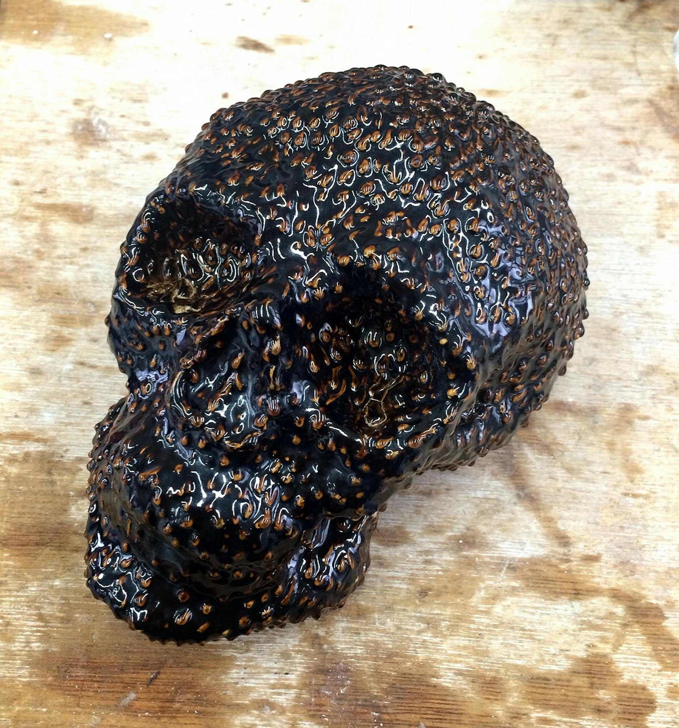 Ceramic skull/ぶつぶつ-1