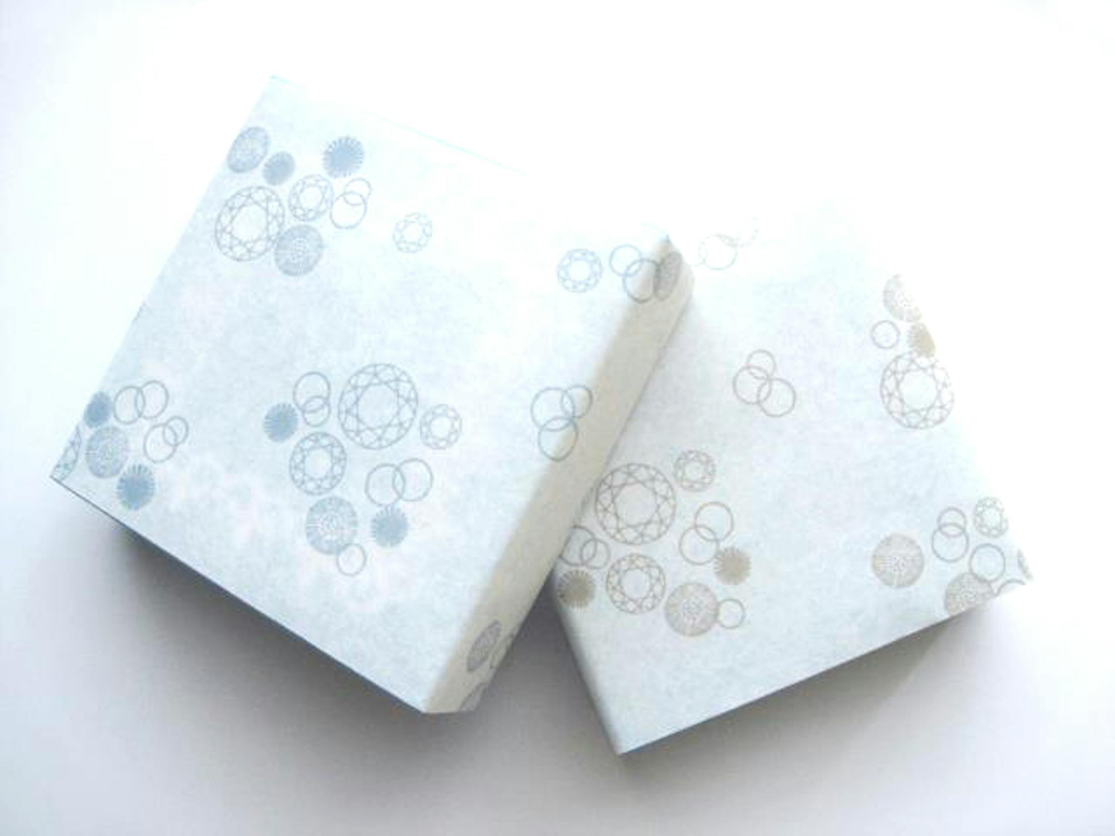 アクセサリー　包装紙-1