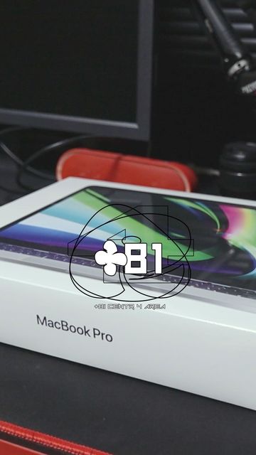 +81C4A_Film on Instagram: "+81CENTER4AREA.FILM🎥

▪️MacBook PRO 自己満開封動画

#開封動画 #macbookpro #apple #macbook #mac開封動画"