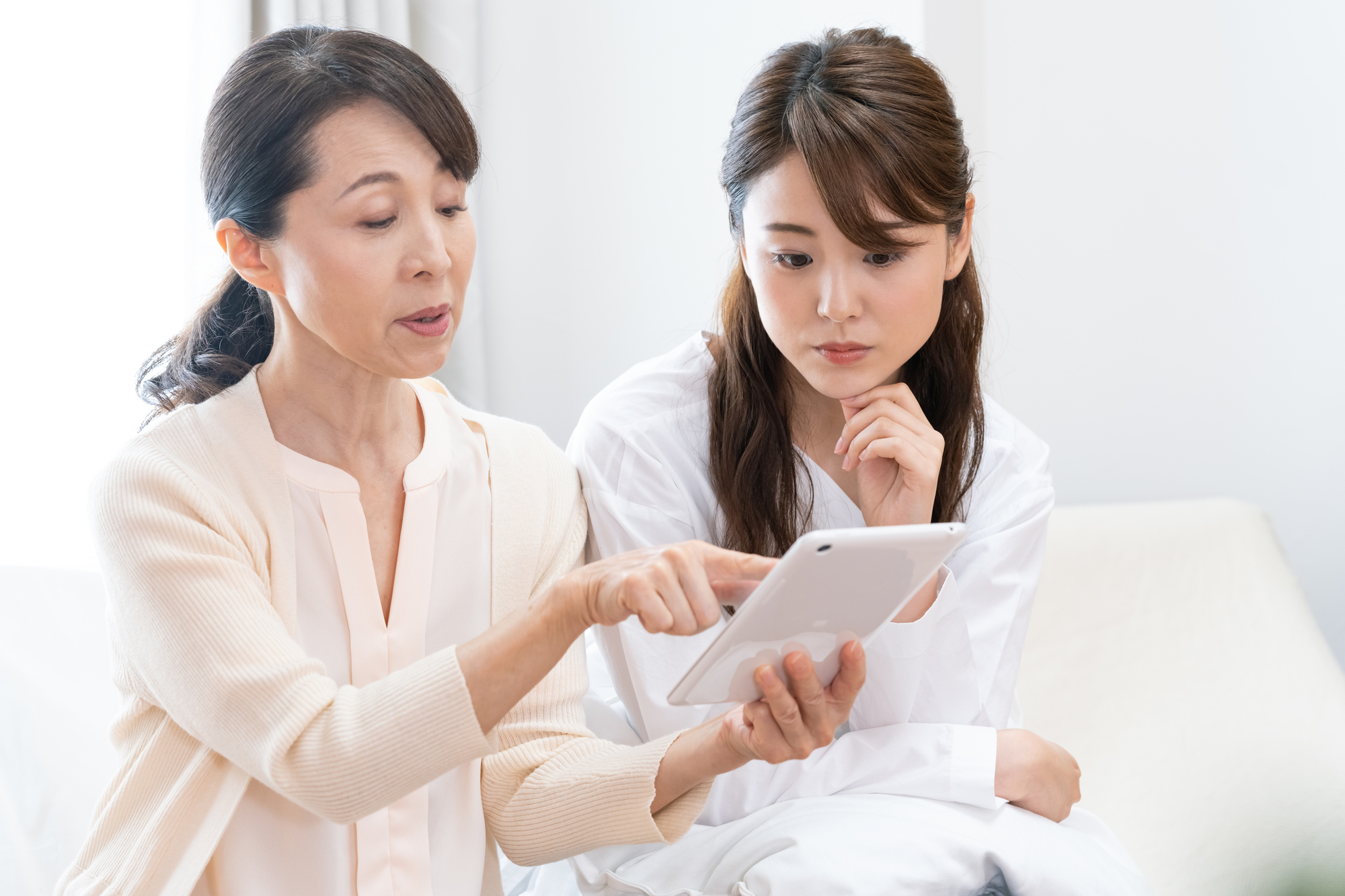 母親との関係がつらい…母娘問題に悩む女性が急増中⁉