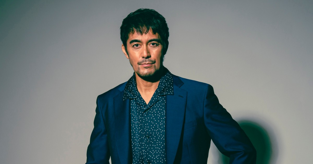 映画「護られなかった者たちへ」出演の阿部寛さんインタビュー　人間の罪が生まれていく過程、繊細に｜好書好日