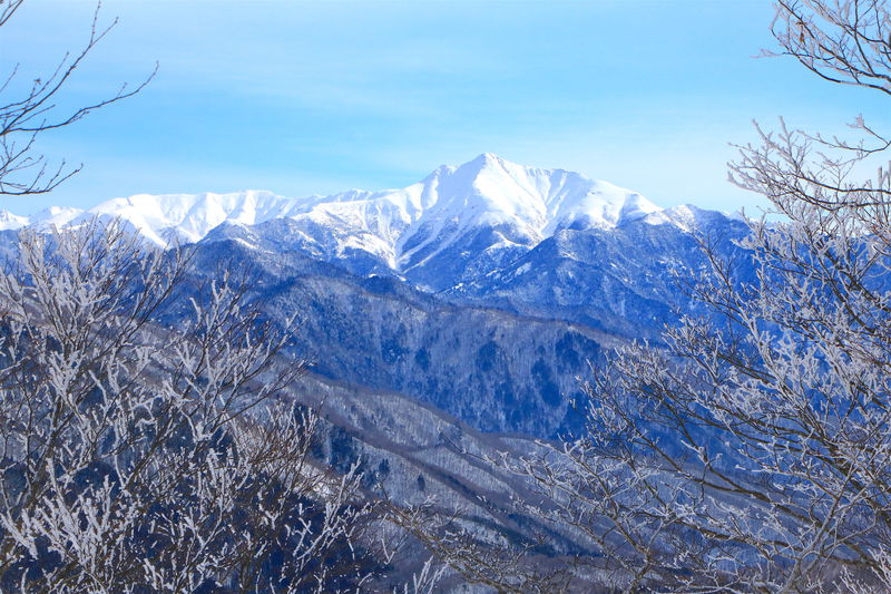360度の白銀世界！飛騨「天蓋山」へ美しすぎる雪山登山 | 岐阜県 | LINEトラベルjp 旅行ガイド