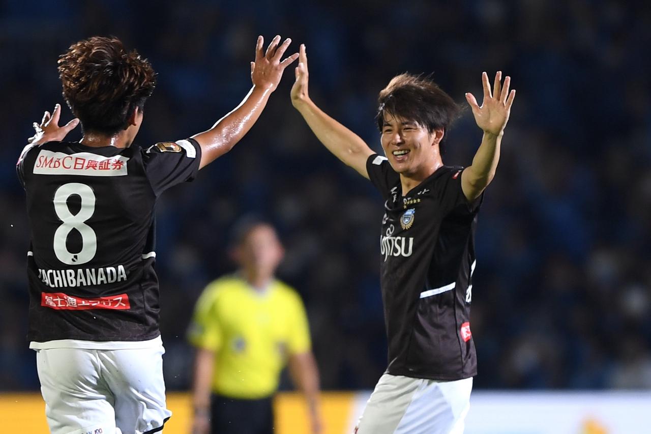 メイド、サッカーマガジンweb