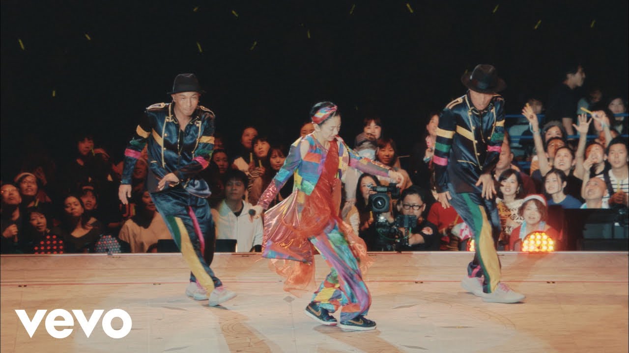 大学生、female