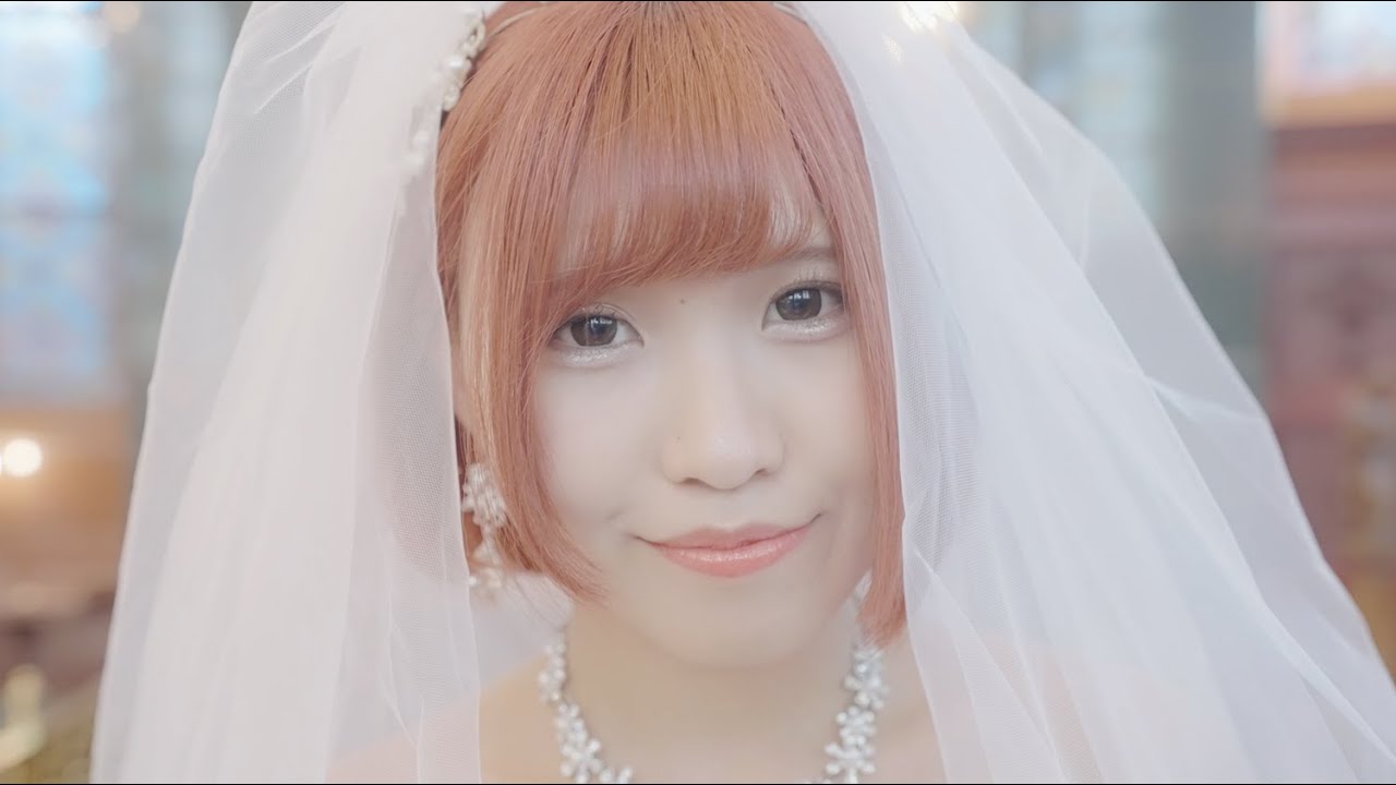 結婚式、美少女