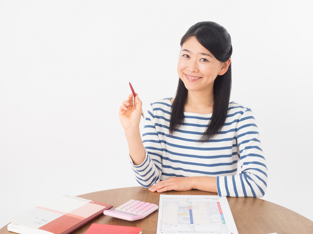 最大65万円控除も！　メリットが多い「青色申告の承認申請書」を忘れずに提出しよう　 ｜ マネーの達人