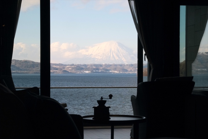 「ザ・レイクスイート湖の栖」宿泊レビュー！全客室温泉露天風呂付き高級リゾートの洗練空間に心洗われた