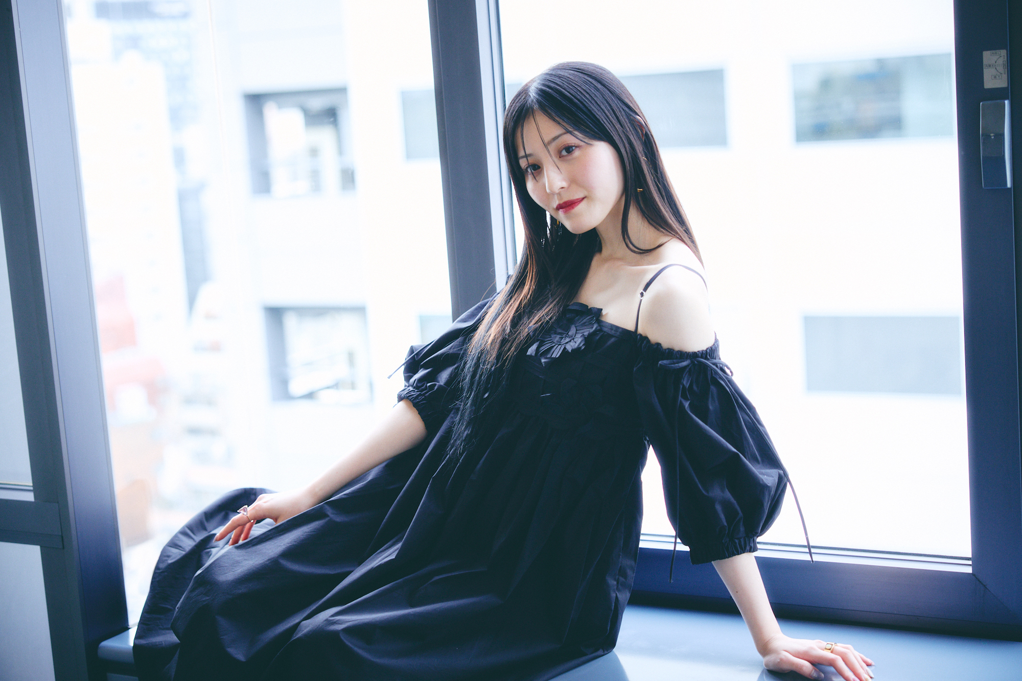 ホームページ、吉井裕鷹