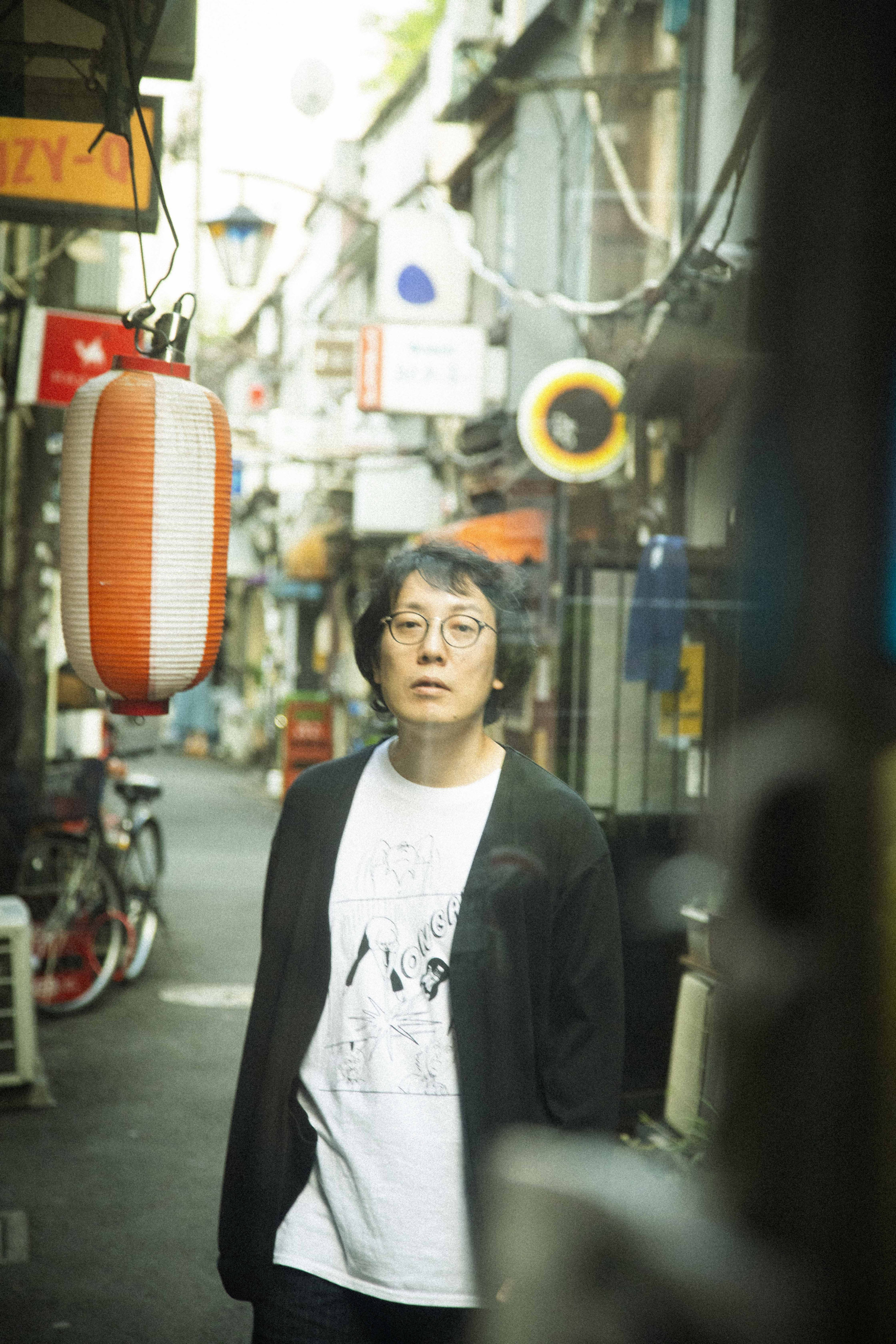 「人に会わなくなってから、元気になったんですよ」。人生のままならなさに向き合う彼の、憂いと希望のVOICE（作家・会社員／46歳）