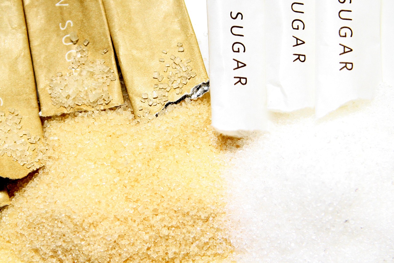 白砂糖は本当に危険？健康にいい砂糖とは？種類別の栄養成分や使い分けを学ぼう – CosmoSparkJOURNAL