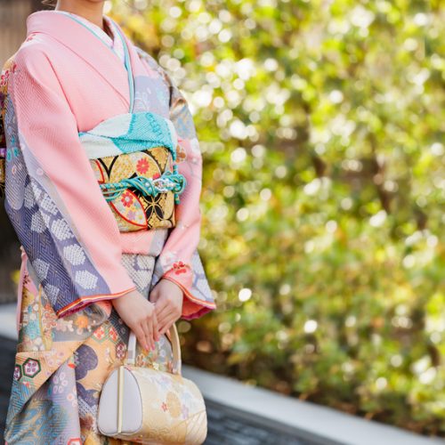 着物に恋して10年！友だちの結婚式で着たのがきっかけで、着付けの仕事をするまでに【教えて！自分だけの趣味の世界】