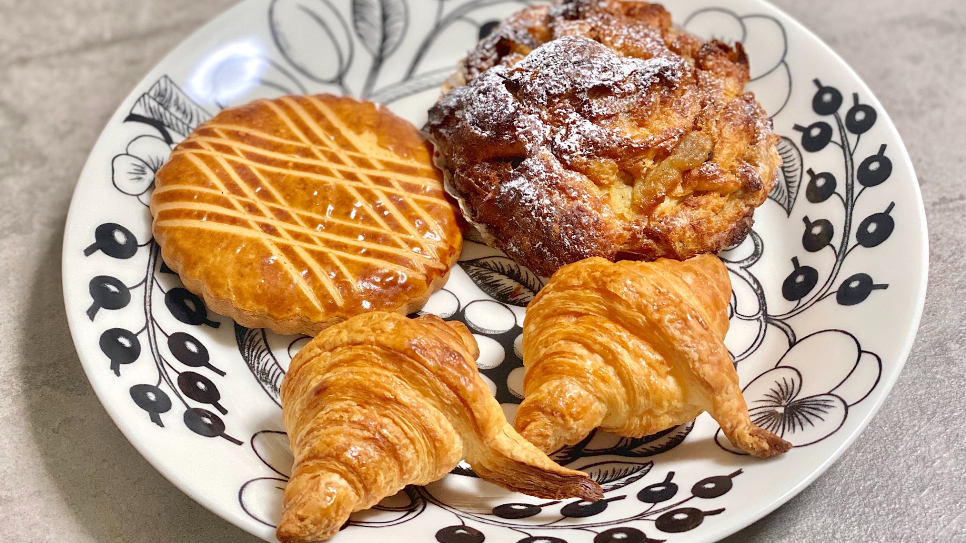 【名古屋市中区】クロワッサンのフレンチトーストも！「BLANC PAIN」で食卓を彩る絶品パンを購入（土庄雄平） - エキスパート - Yahoo!ニュース