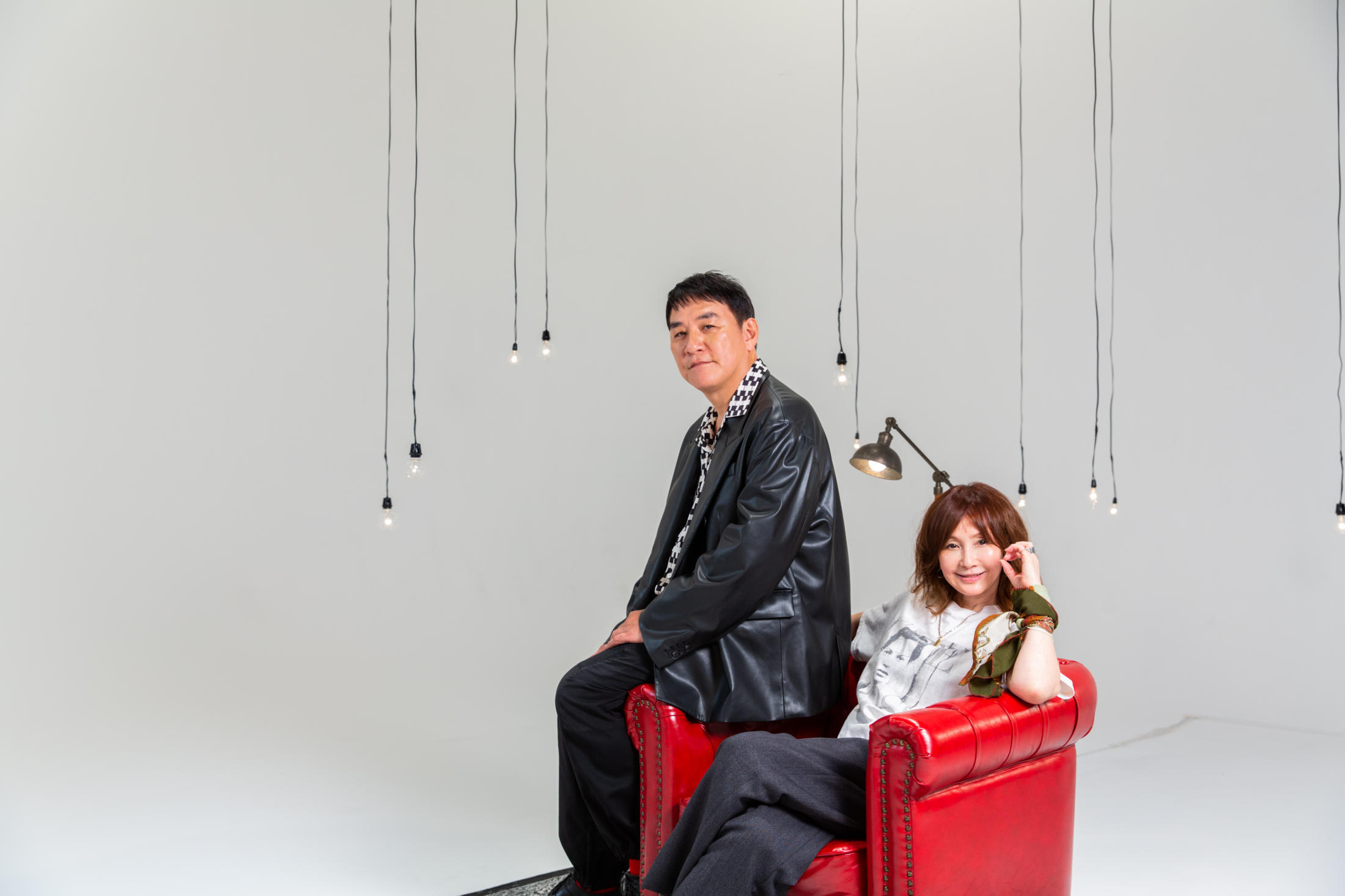 「夢や目標がなくても楽しい」ピエール瀧とYOU、寄り道が作る「自分らしさ」の足跡（Yahoo!ニュース オリジナル RED Chair）