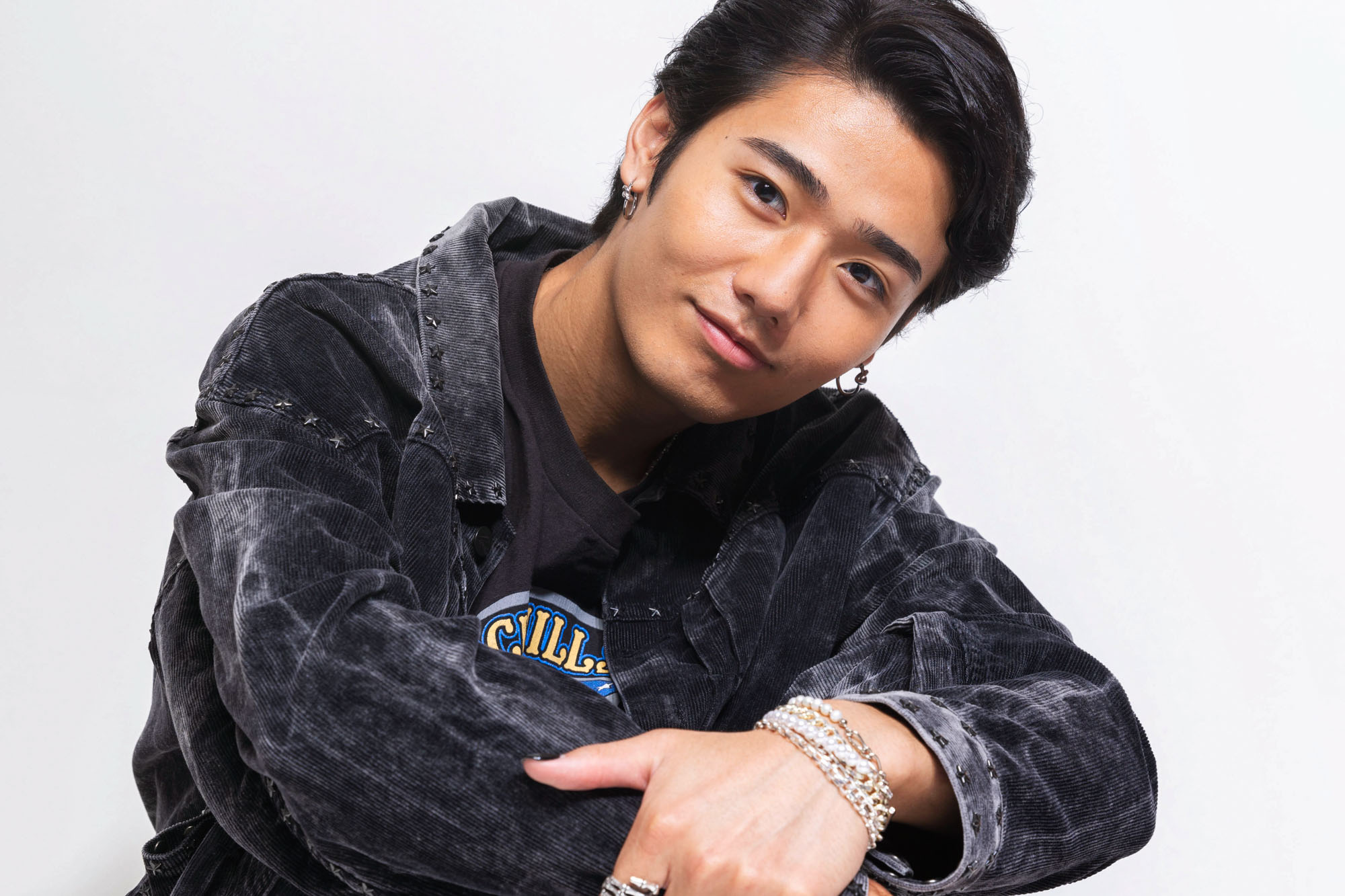 【インタビュー】好きな人には「正面突破でアタック」　モデル・DJの鈴々木響、『オオカミ』出演と今後の音楽活動への思いを告白