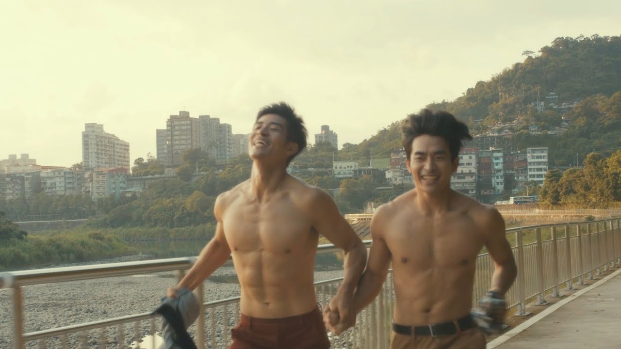 盧學叡《我是誰 Who Am I》增增刺刺主演Official Music Video 獻給每個勇敢的你 (Subtitles of Major Languages Available)