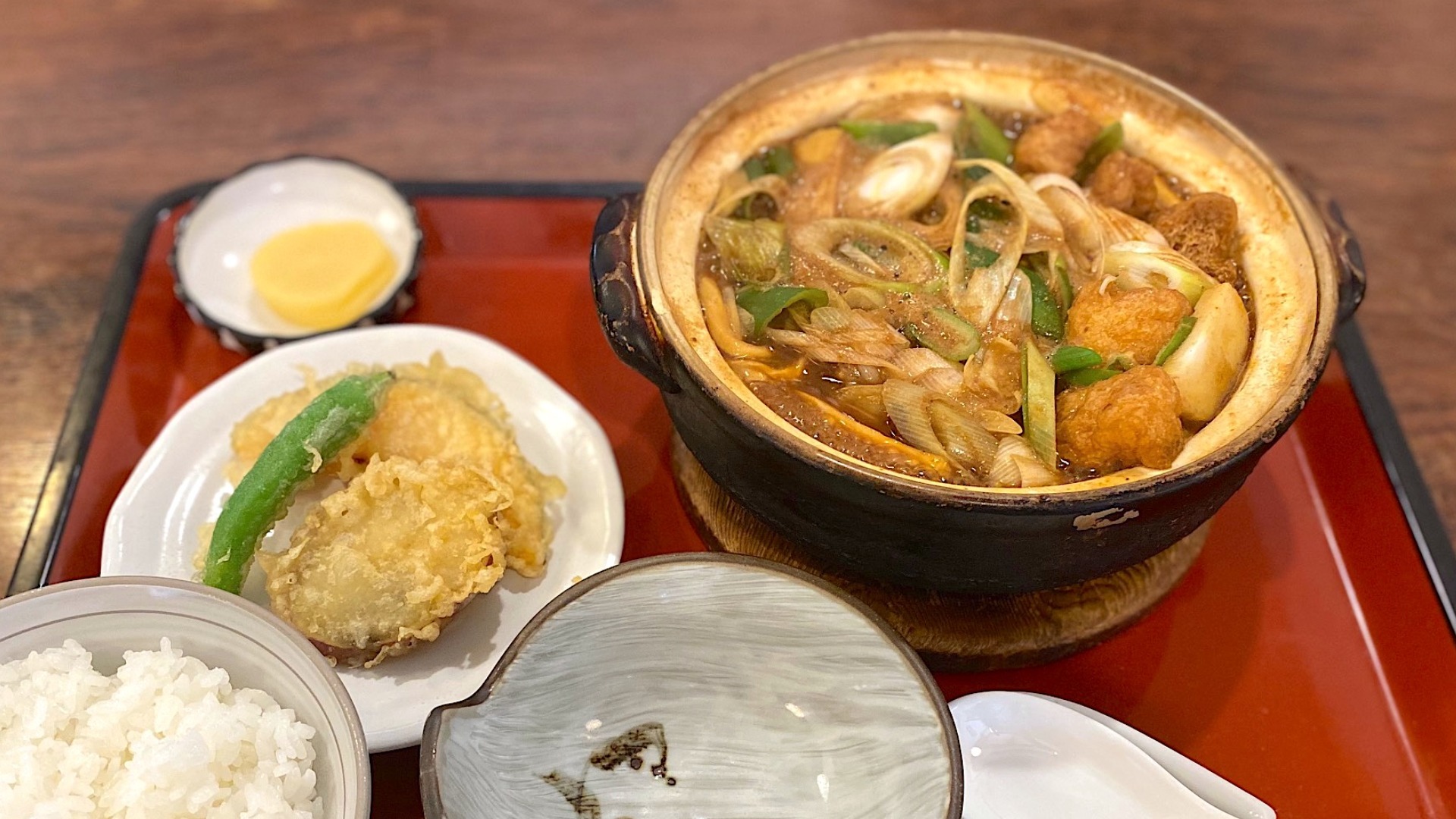 【名古屋市天白区】受け継がれる伝統の味「まことや 天白店」で味噌煮込みランチセットを堪能 - 土庄雄平 | Yahoo! JAPAN クリエイターズプログラム