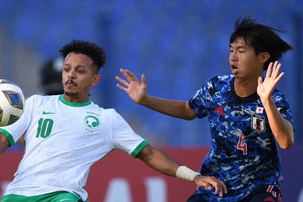 【U23アジア杯】鈴木海音が後悔にさよなら。有効なパスと頼もしいカバーで「成長している」実感あり！ - サッカーマガジンWEB