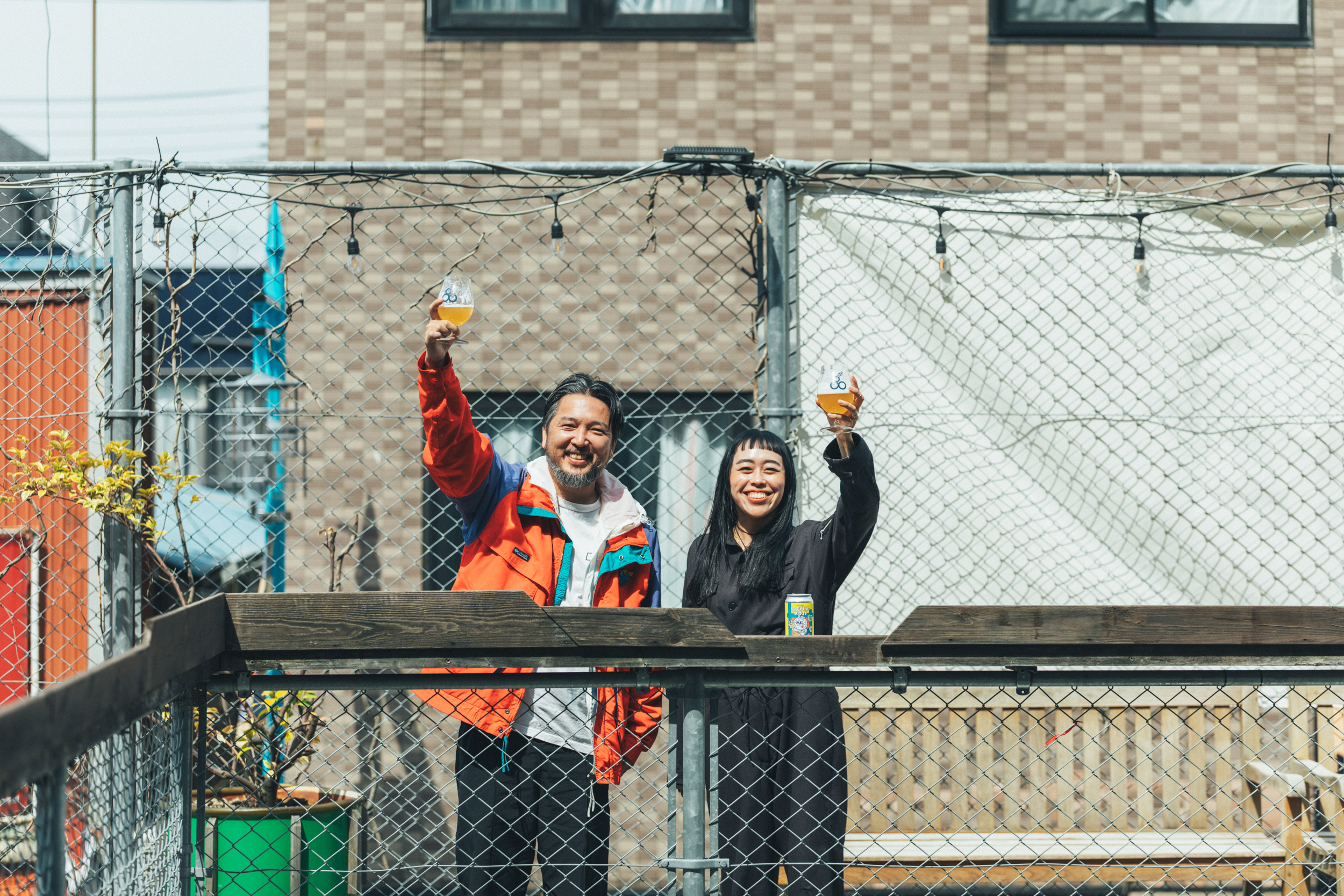 bg