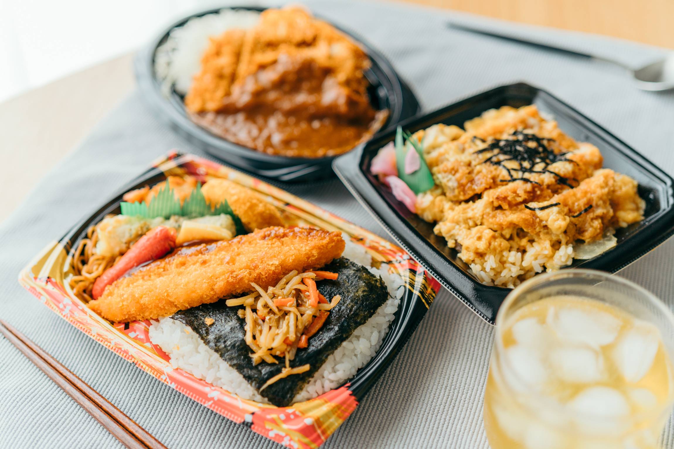 激安スーパー「トライアル」の弁当がコスパ最強！おすすめTOP5をご紹介 - macaroni