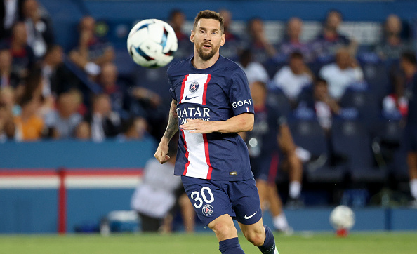 バロンドール7回、“世界最高”のサッカー選手  リオネル・メッシとは  – Smart Sports News