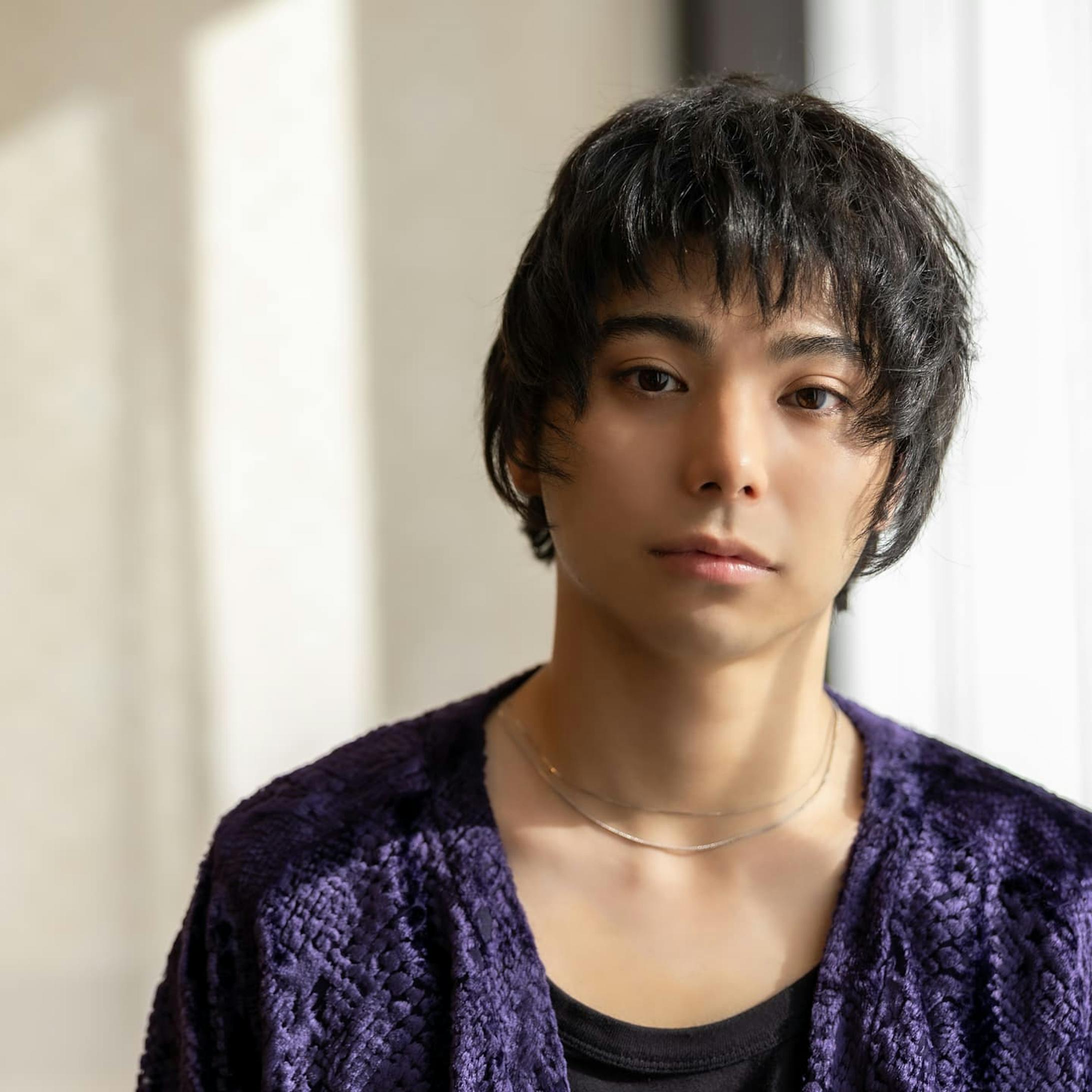 村上虹郎さん撮りました📷 『孤狼の血 LEVEL2』 本日公開です。作品の中でもとても重要なポジションの村上さん。ぜひ劇場で。 https