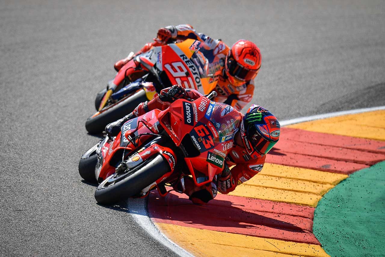 MotoGPコラム／第13戦アラゴンGP： 完ぺきな週末で初優勝を飾ったバニャイア。そしてM.マルケスが取り戻したい武器