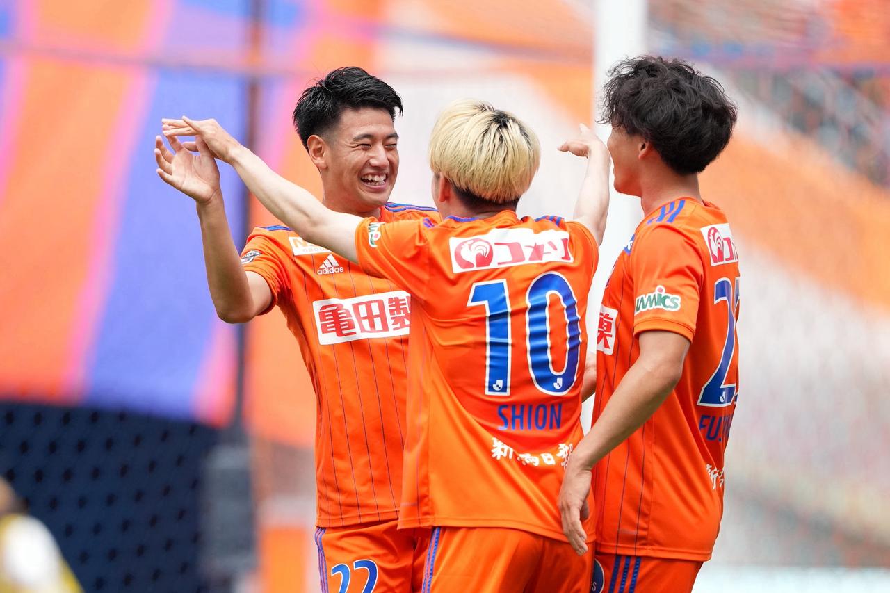ホーム、サッカーマガジンweb