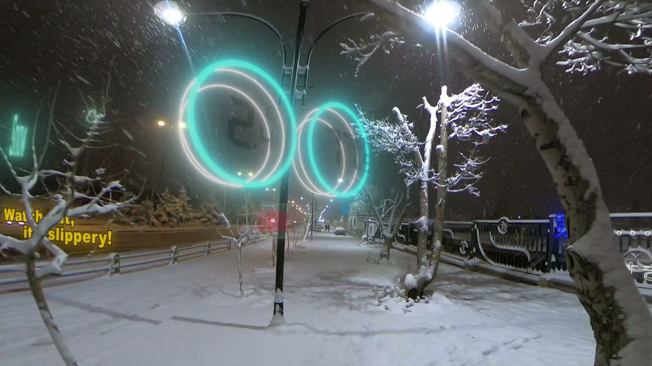 真冬の雪道