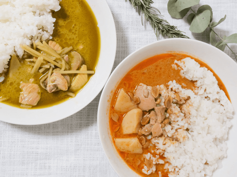 【SEO記事】女性向けメディア「Torothy」無印良品の人気カレー10種を食べ比べ！それぞれの特徴を解説 |