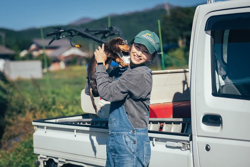 わんこライフマガジン：愛犬との出会いをきっかけに、ペットフードの開発も始めた清水香澄さん ｜VOICE｜tetewan(テテワン)