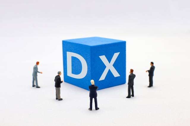 【会計事務所向け】令和3年度税制改正②DX投資促進税制の創設 | KaikeiZine | 税金・会計に関わる“会計人”がいま必要な情報をお届けします！