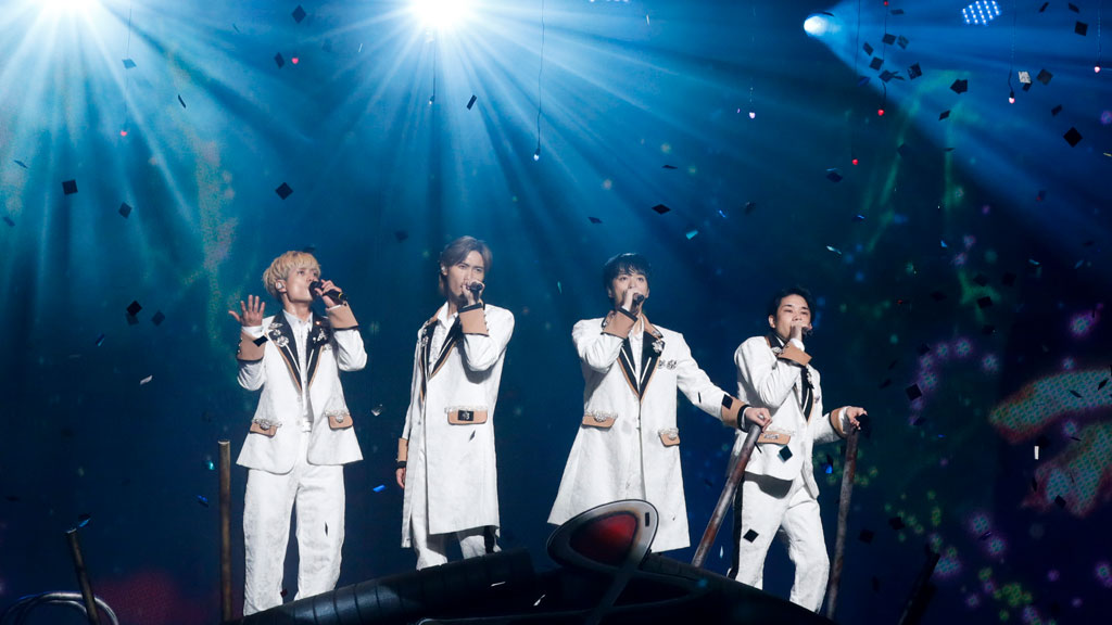 【ライブレポート】A.B.C-Z、感謝を込めて4人での門出「明るい未来へ『F.O.R』していきたい」