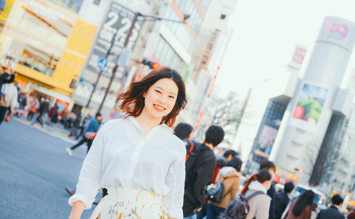 「私の人生ってしんどいんだ」生い立ちに沈黙された女性が「家族をおもろく」書く理由｜CHANTO WEB