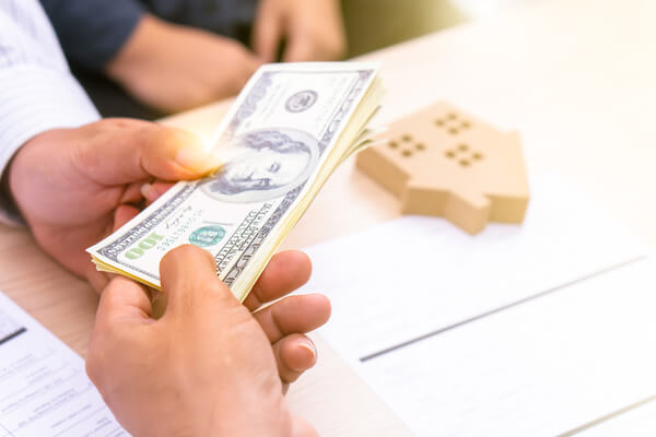2020年5月1日から始まった「持続化給付金」は不動産投資でも使える？ | YANUSY