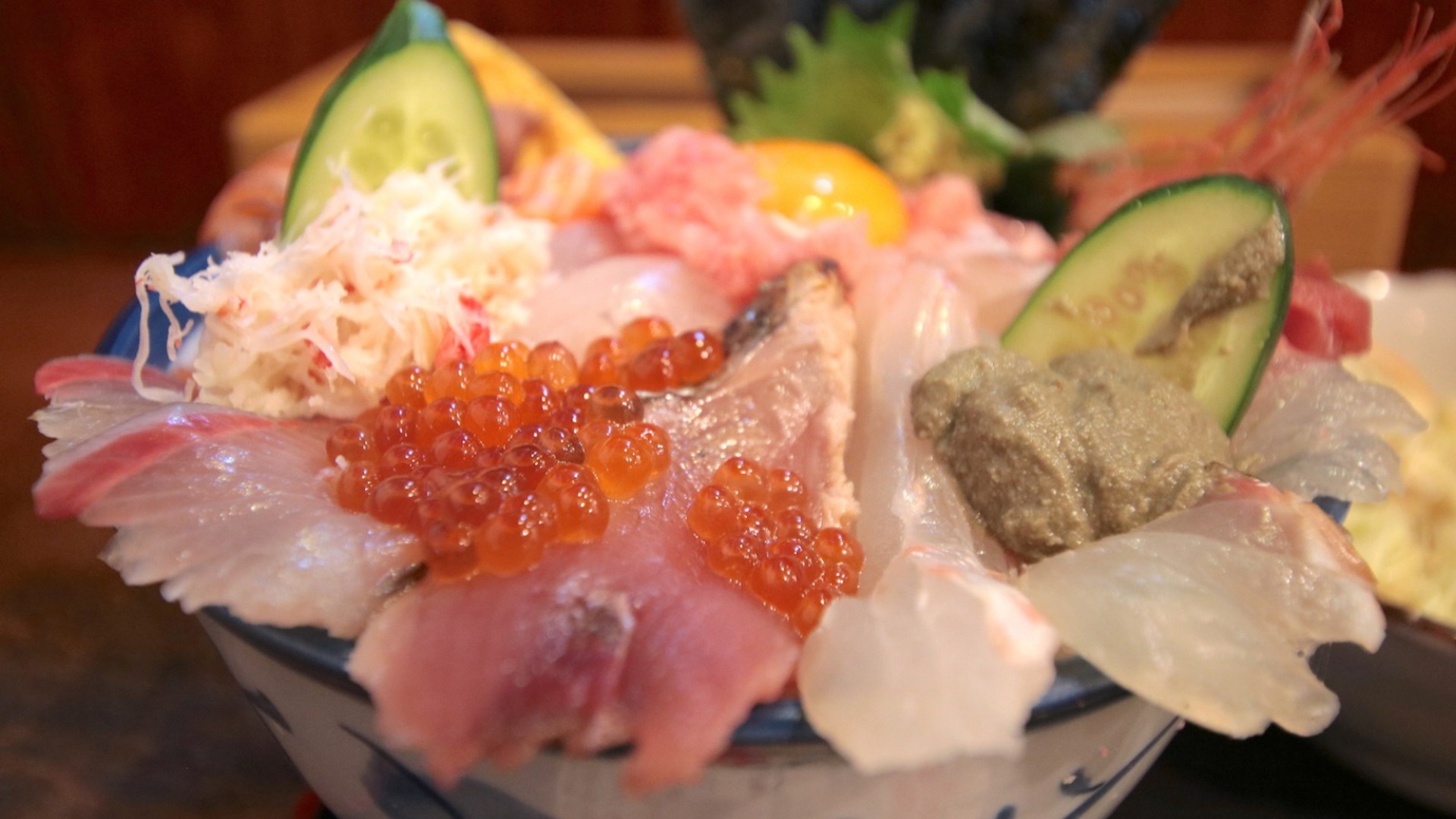【名古屋緑区】有松の隠れ名物！老舗お食事どころ「味福」の超豪華海鮮丼 - 土庄雄平 | Yahoo! JAPAN クリエイターズプログラム