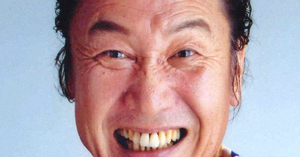 新聞、ファッション