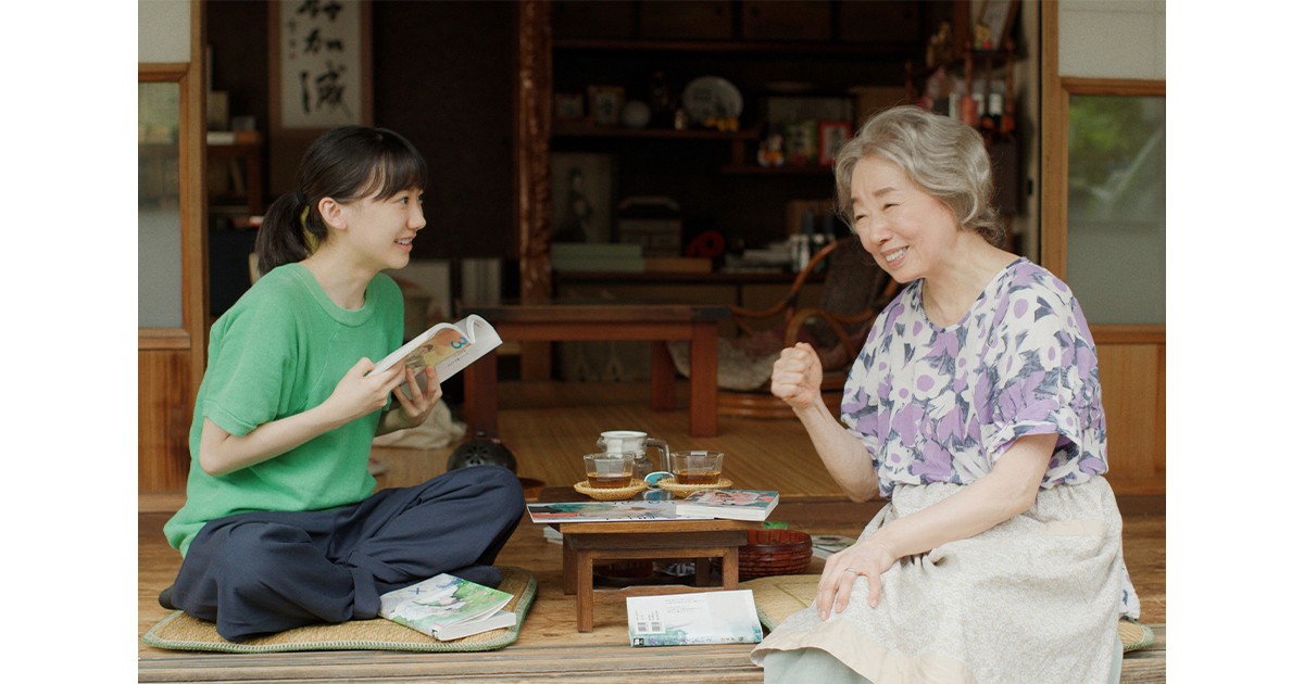映画「メタモルフォーゼの縁側」原作者・鶴谷香央理さんインタビュー　BLがつないだ2人の小さな変化の物語｜好書好日