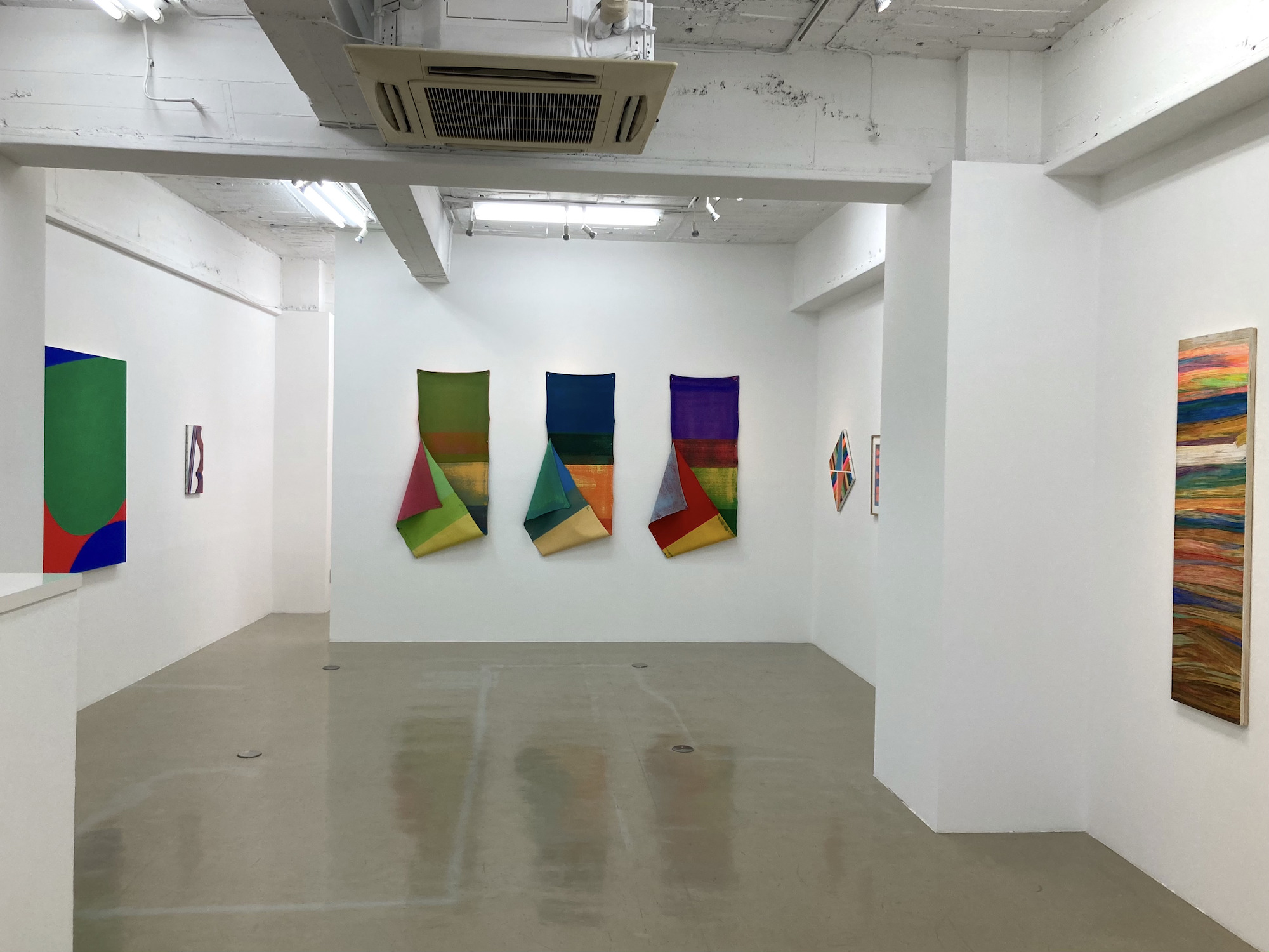 REPORT｜「2つの時代の平面・絵画表現－泉茂と6名の現代作家展」